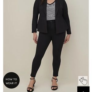PEPLUM BLAZER - LUXE PONTE BLACK